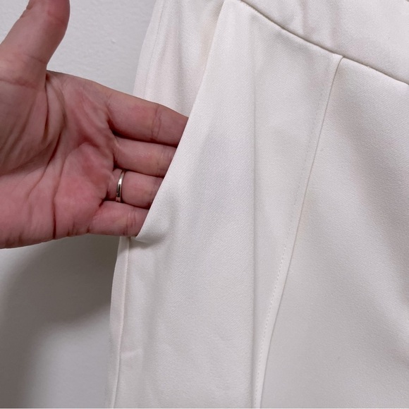 REVOLVE Elliatt Beyond Pant in White Size S - Picture 7 of 11